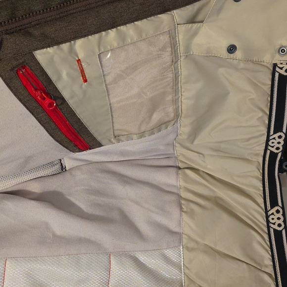 686 Women's Ski Jacket - Picture 2 of 9